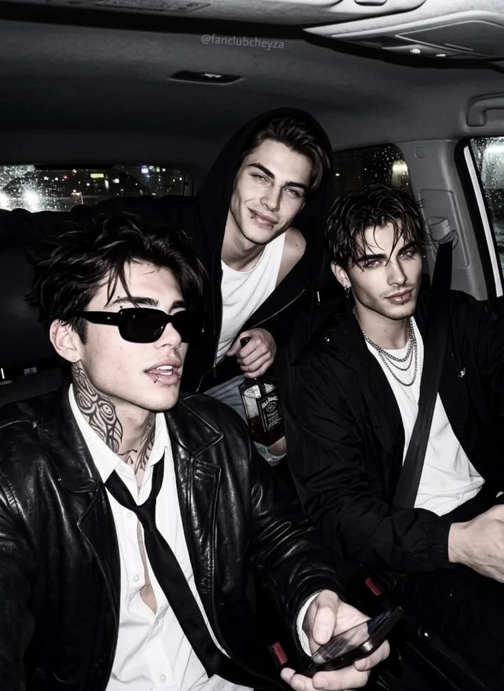 Chase, Blaine and Bobby 🖤🩶🤍 thumbnail
