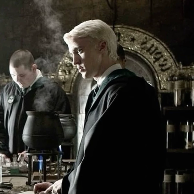 Draco Malfoy thumbnail