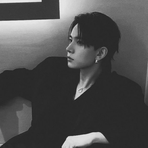 Lee Heeseung thumbnail