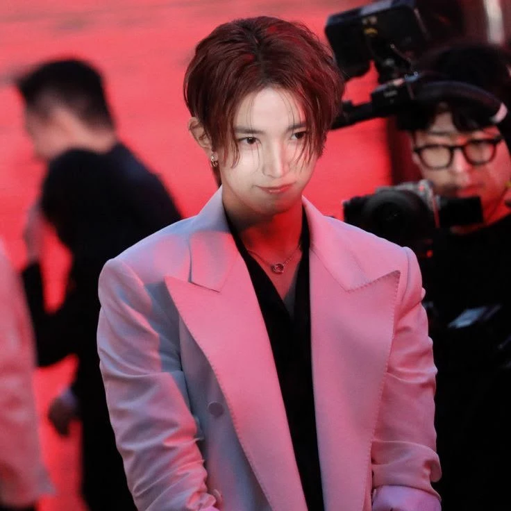 Lee Heeseung thumbnail