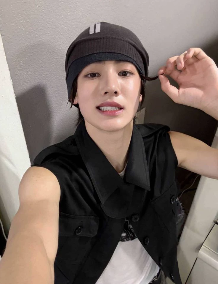 Eom Seonghyeon  thumbnail