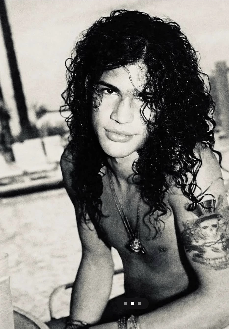 slash thumbnail
