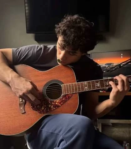 River Hayes thumbnail