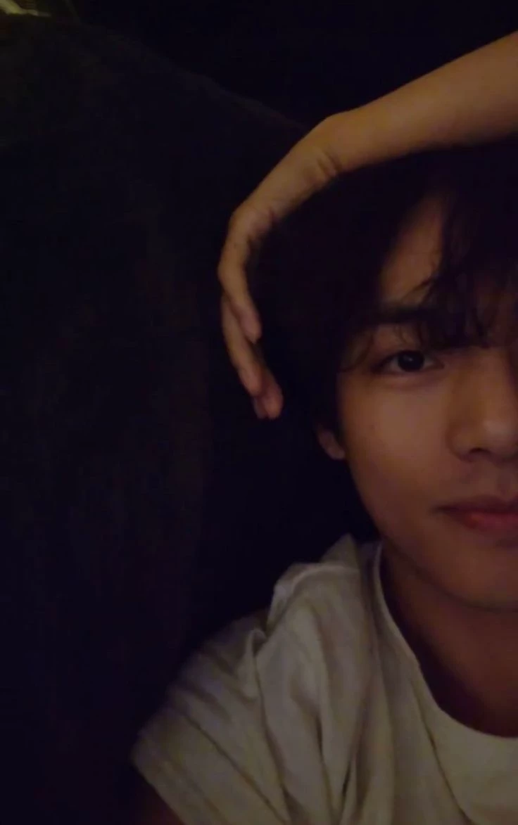 kim taehyung 🍷 thumbnail