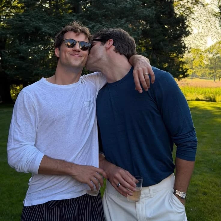 Gay Parents! thumbnail
