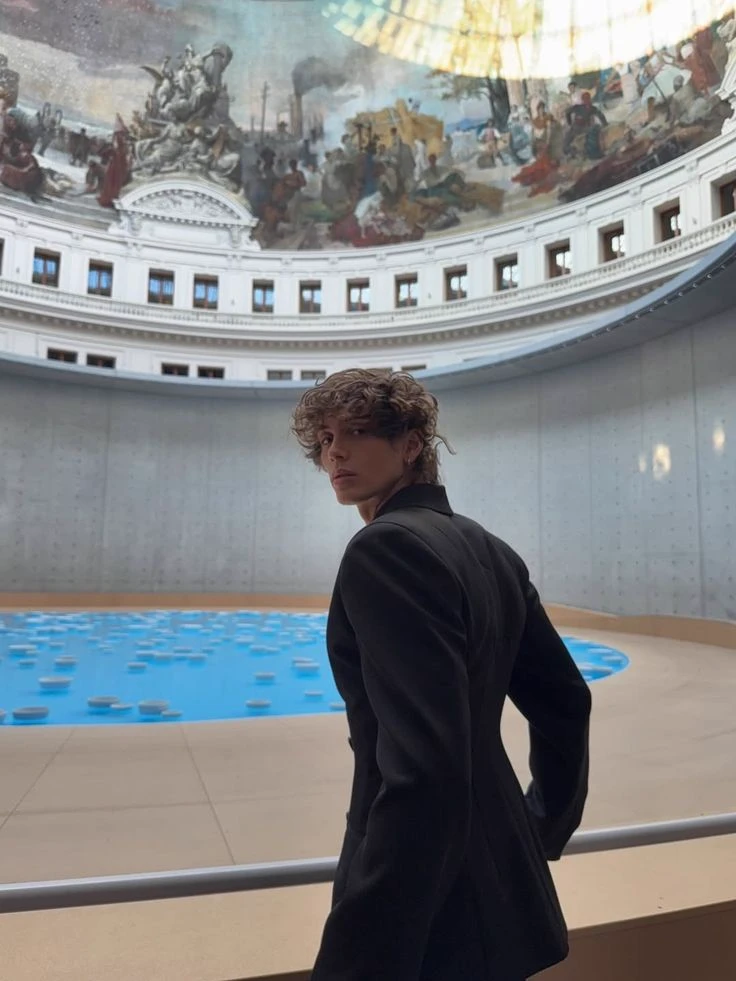 Leonardo. thumbnail