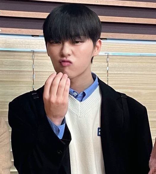 Ban Joo-yeon thumbnail