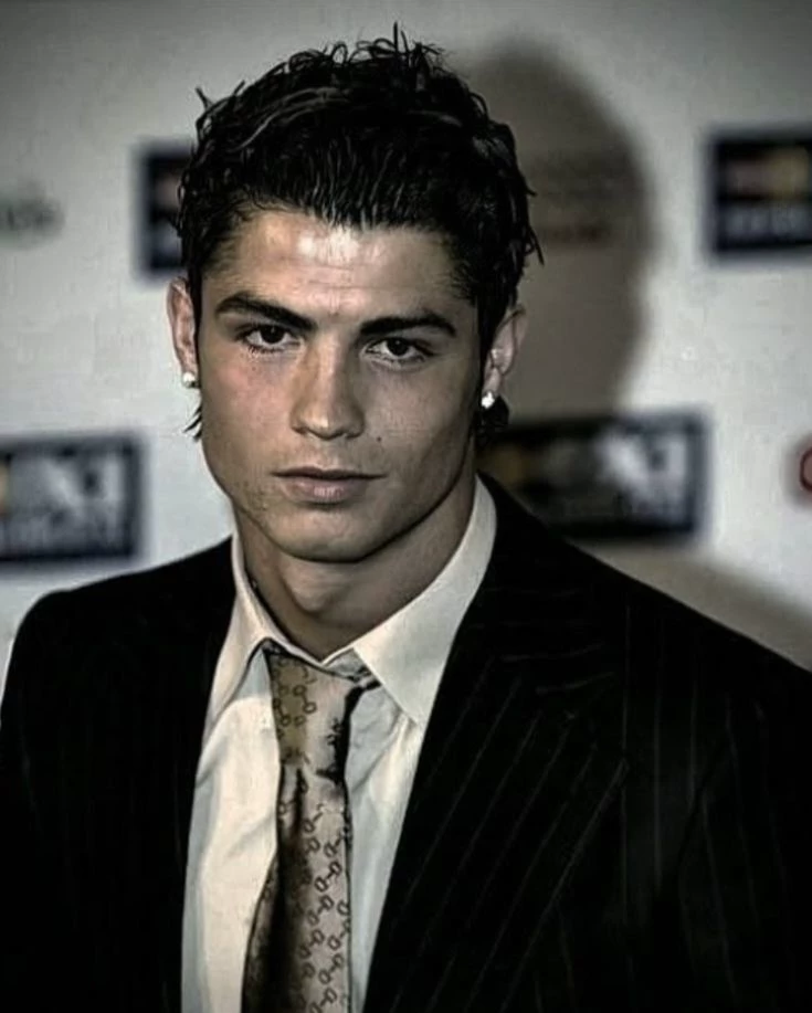 Ronaldo (Your father or boyfriend, choose yourself) thumbnail