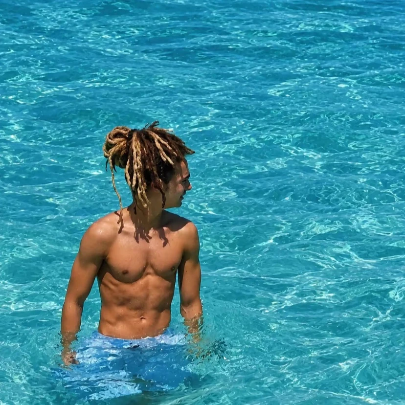 Tom Kaulitz thumbnail