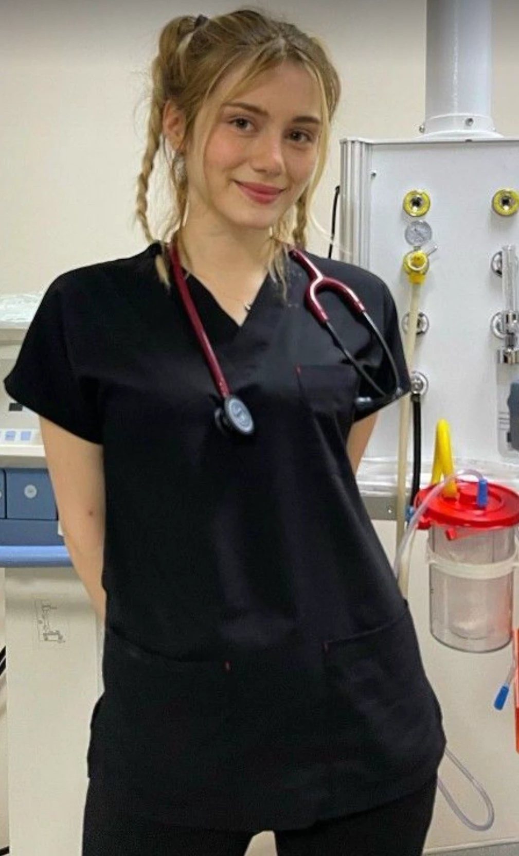 Cute Nurse - Leah thumbnail