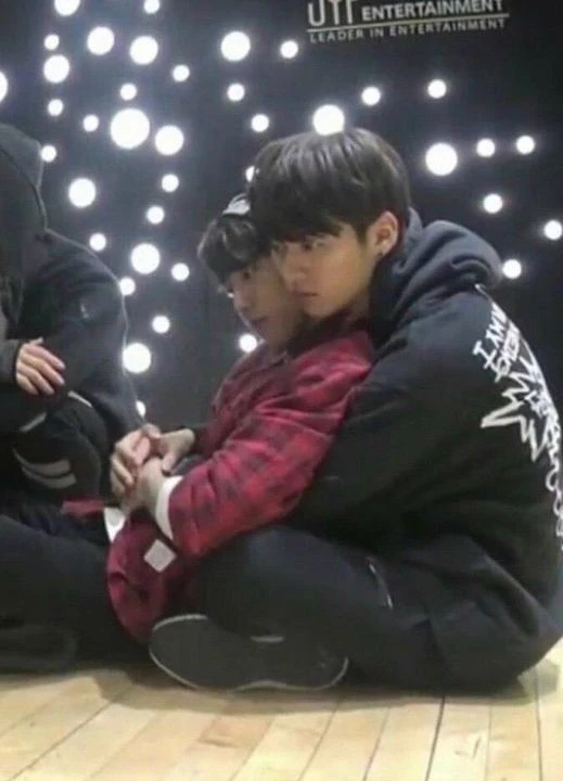 Lee Minho and Han Jisung (Minsung) thumbnail