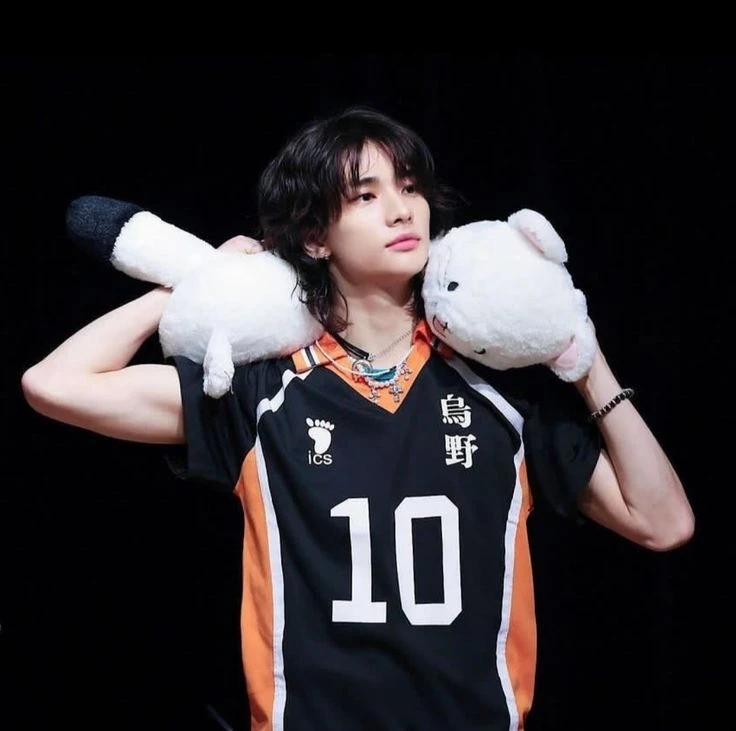 Hyunjin / Stray Kids thumbnail
