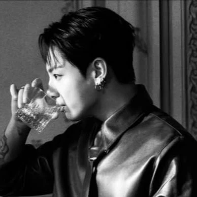 Jeon Jungkook thumbnail