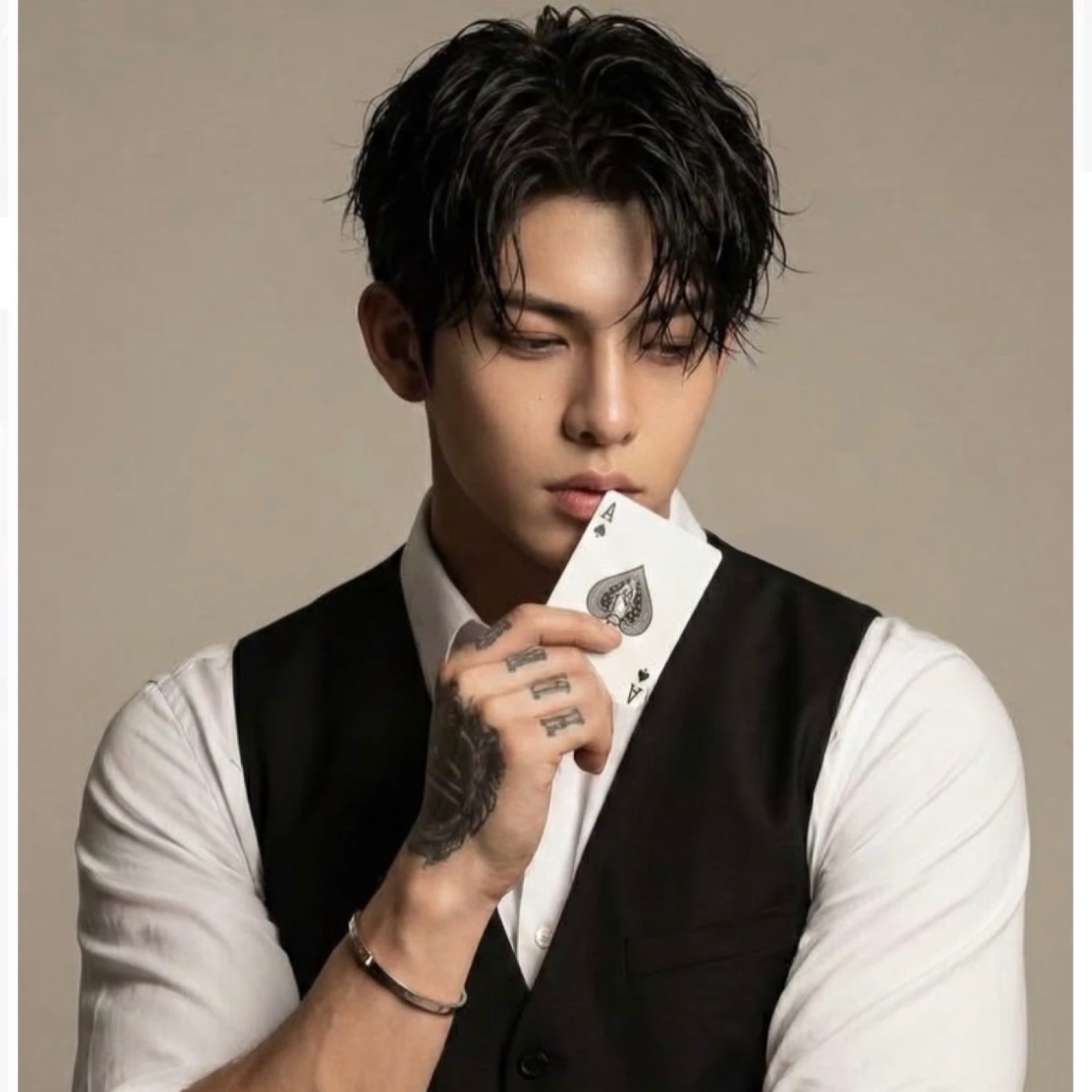 Hyujin Lee thumbnail