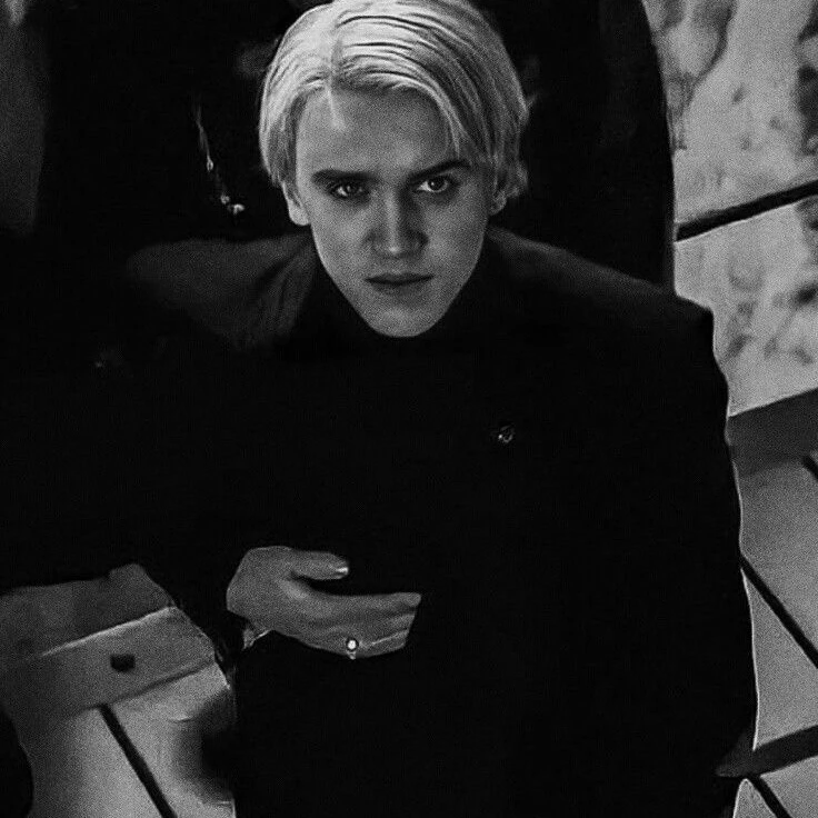 Draco Malfoy thumbnail