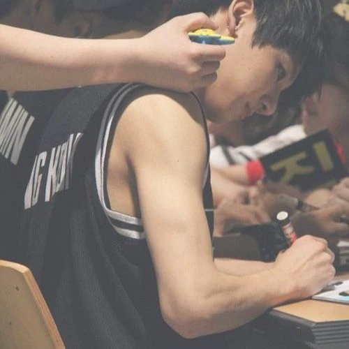 Jungkook thumbnail