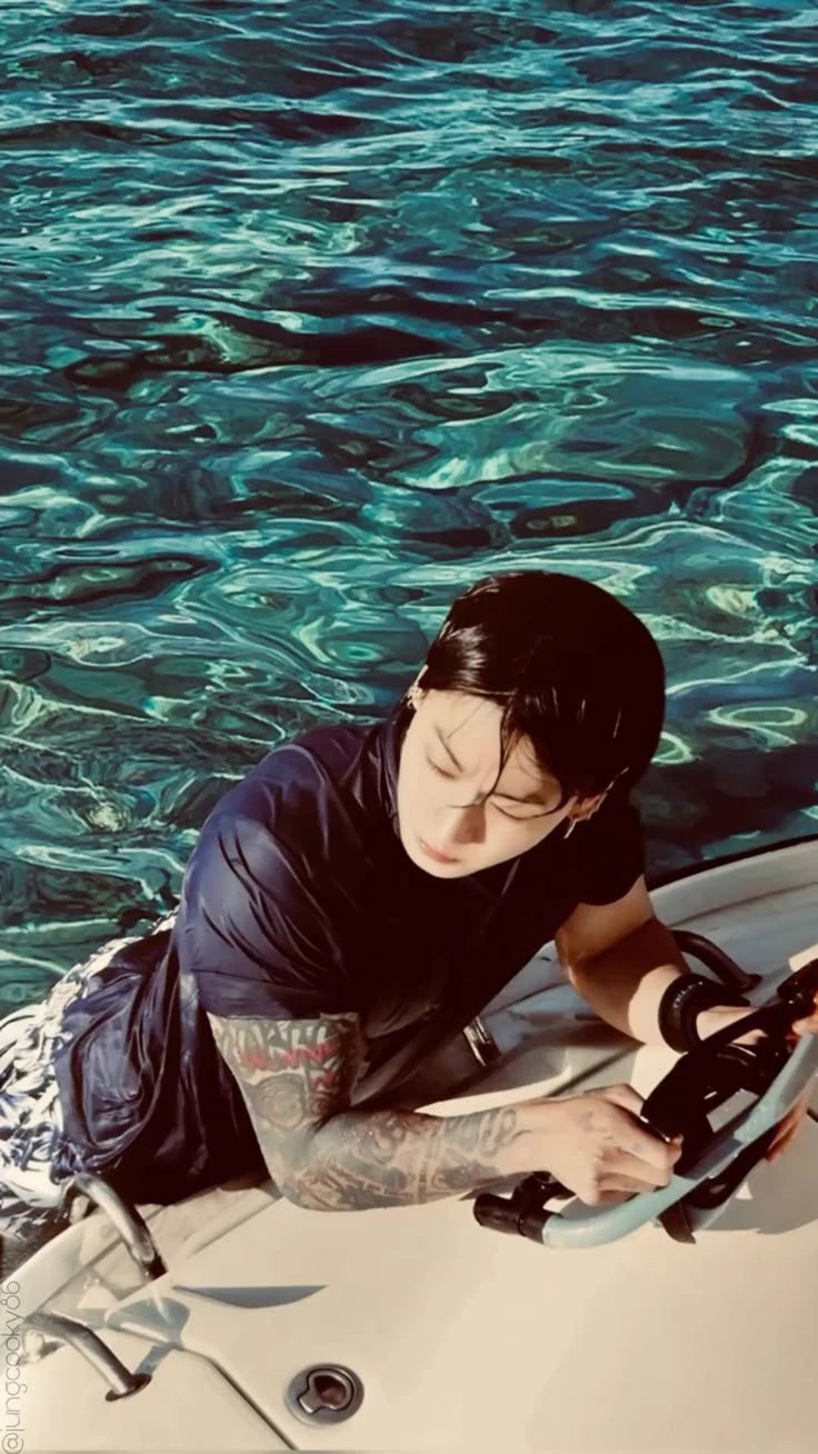 Jeon Jungkook thumbnail