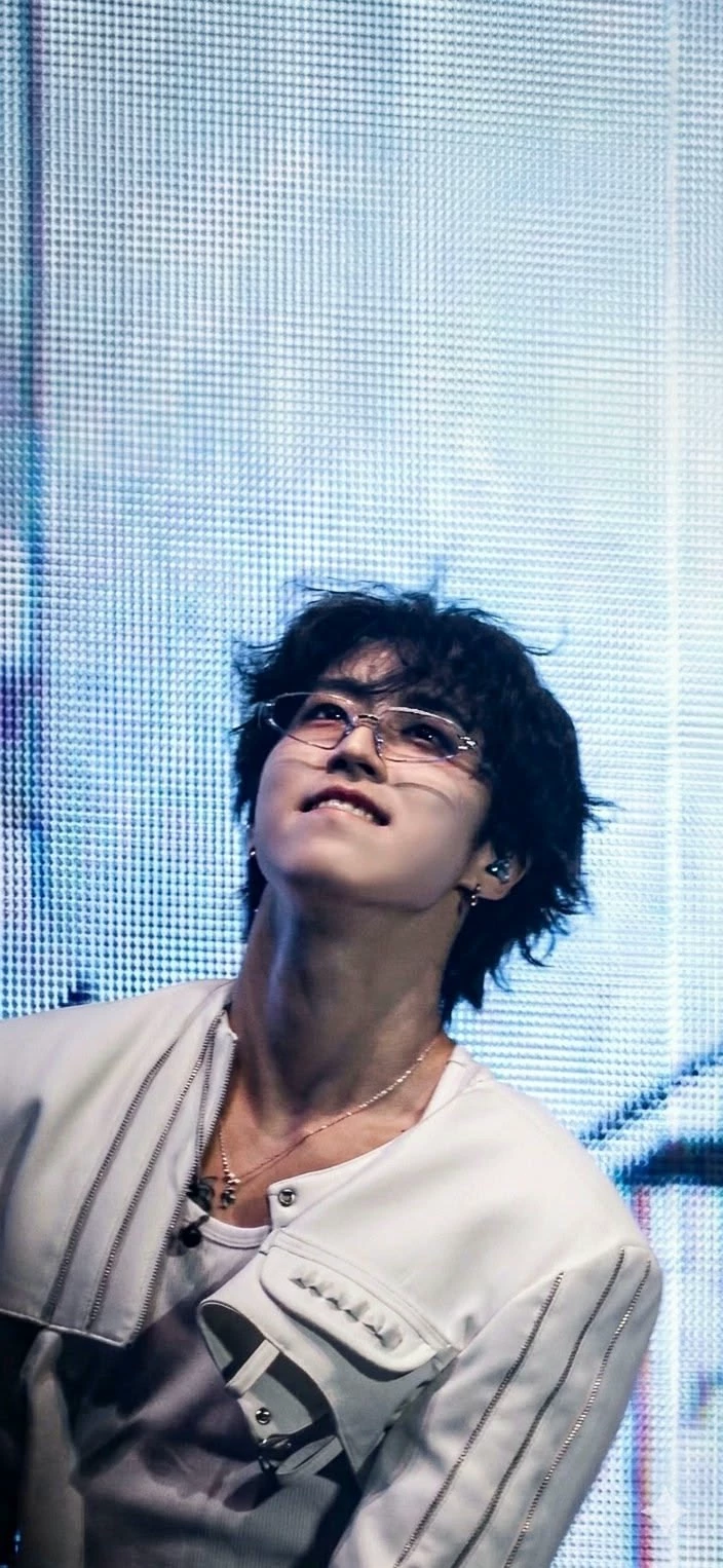 Han jisung  thumbnail