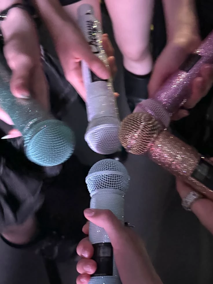 You are in a K-pop group! thumbnail