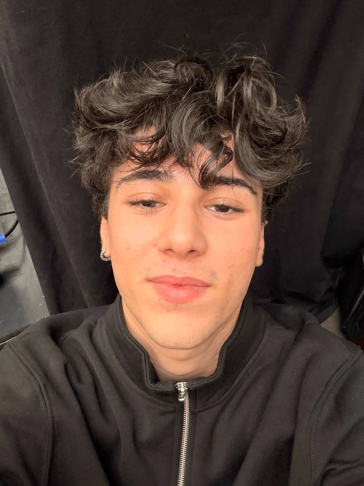 Efe Şan thumbnail