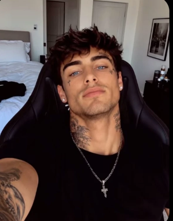 Henrique Gonçalves thumbnail
