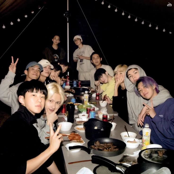 Seventeen thumbnail