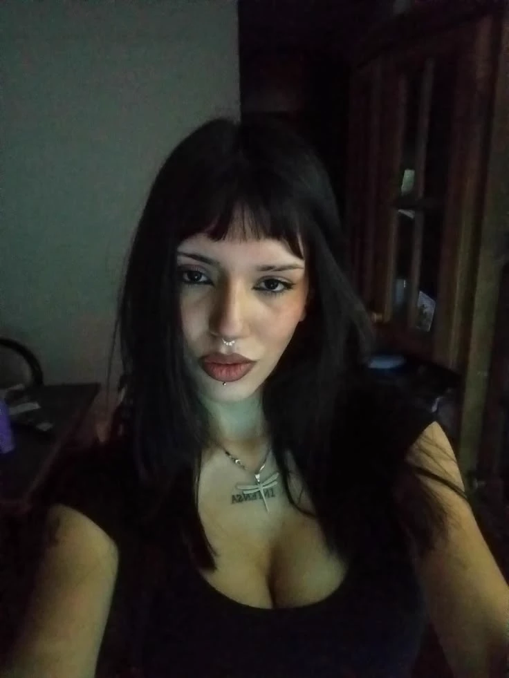 Charlotte  thumbnail