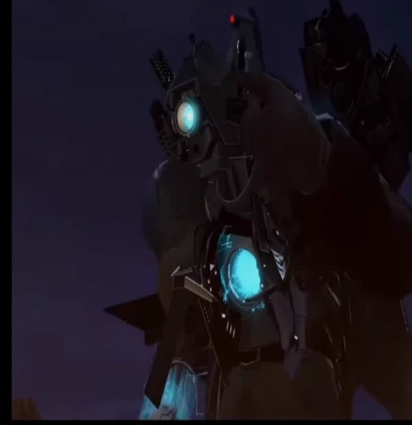 titan cameraman thumbnail