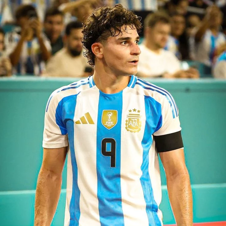 Julian Alvarez thumbnail
