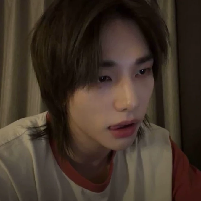 Hyunjin thumbnail