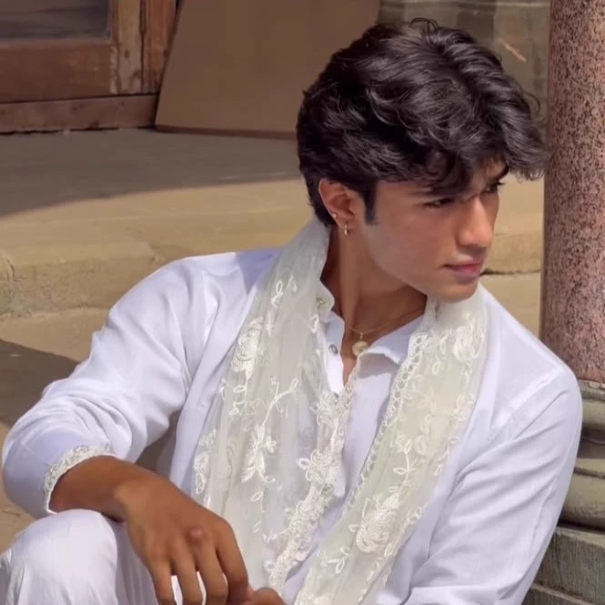 Aarav Malhotra thumbnail