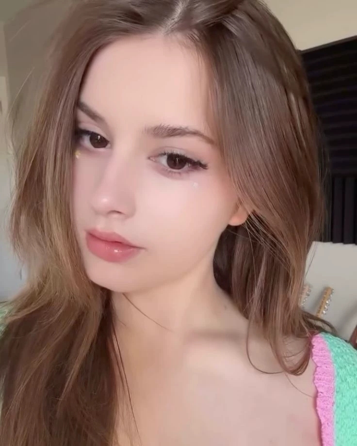 Kiera Grace (KG Crown) thumbnail