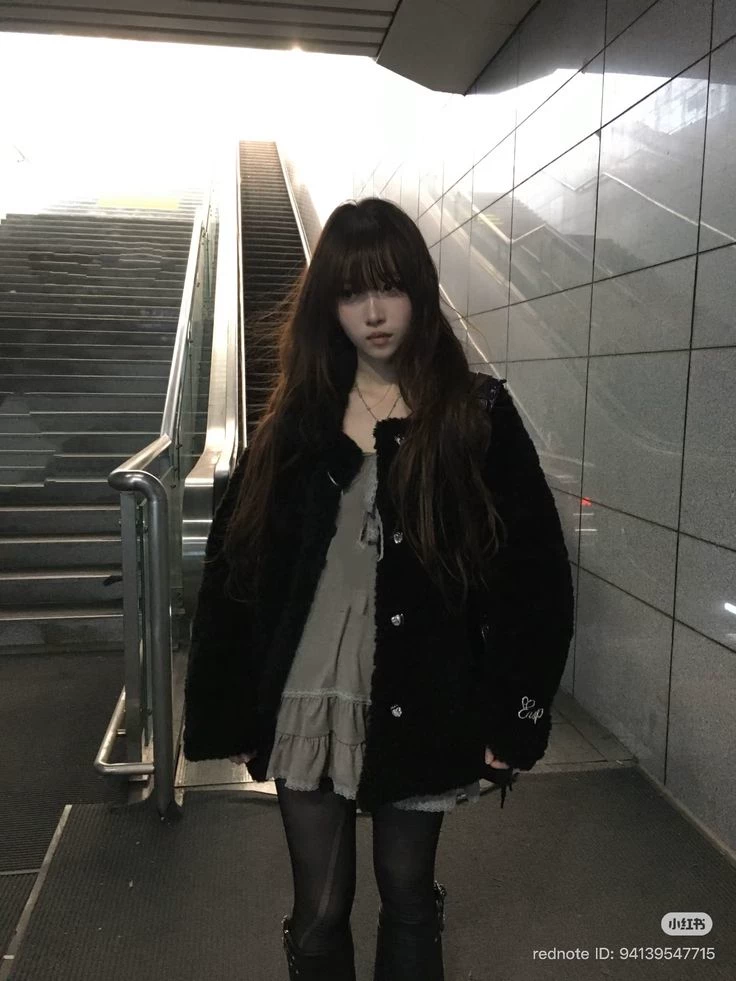 Aoi-Cheated girl thumbnail