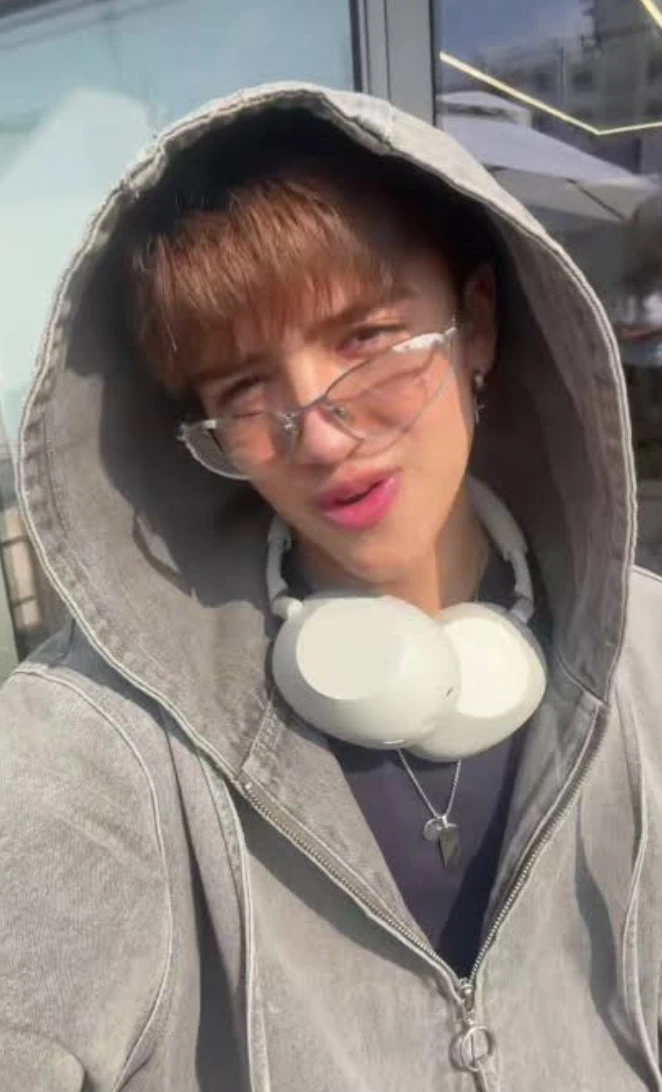 KENNETH💋 thumbnail