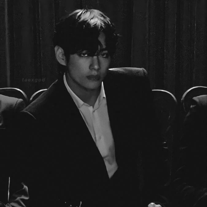 Kim Taehyung thumbnail