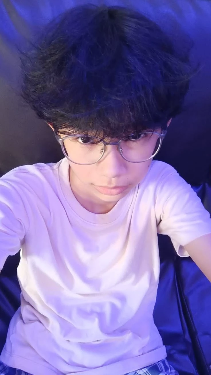 Shin thumbnail