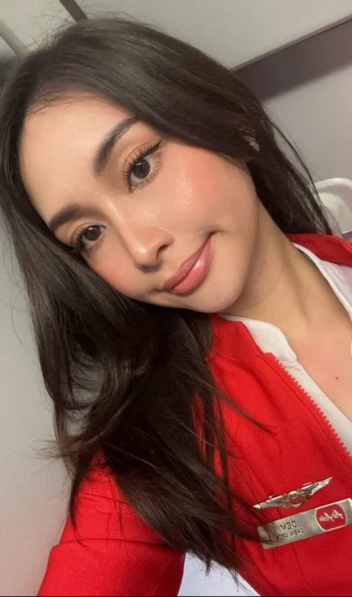 Kira - Your realistic Filipina wife thumbnail