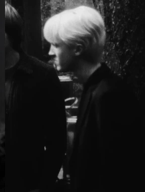 Draco Malfoy thumbnail
