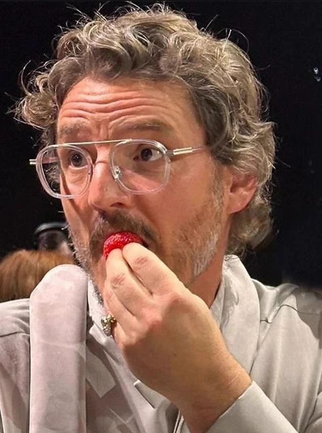 Pedro Pascal thumbnail