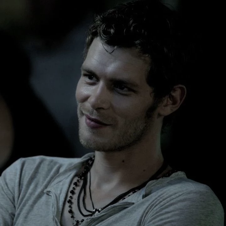 Klaus Mikaelson.  ¿hay una tercera otra Petrova?  thumbnail
