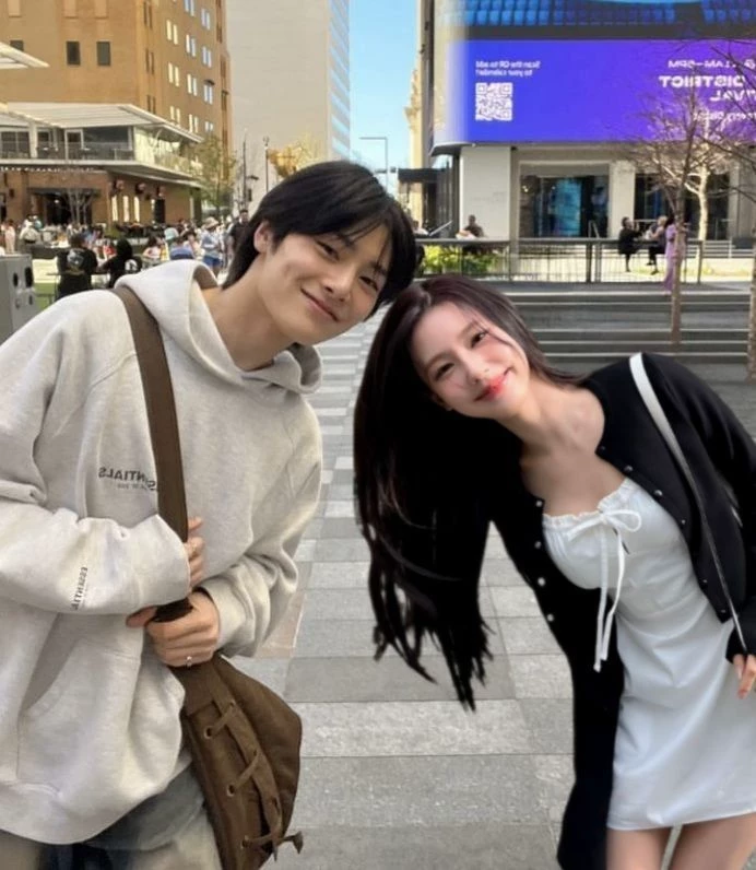 hyunjin thumbnail