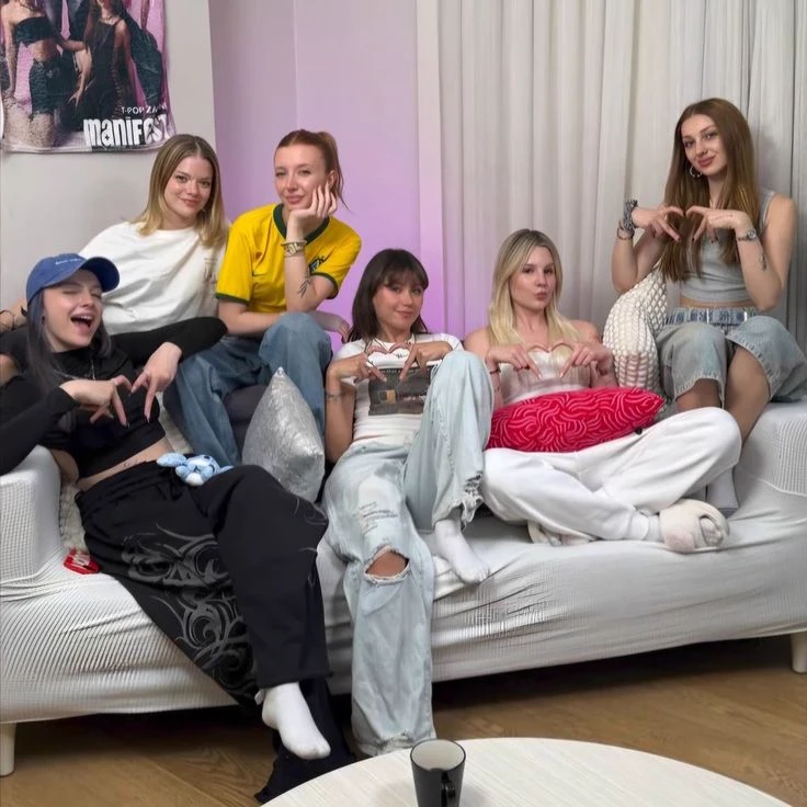 manifest your sisters who don't love you thumbnail