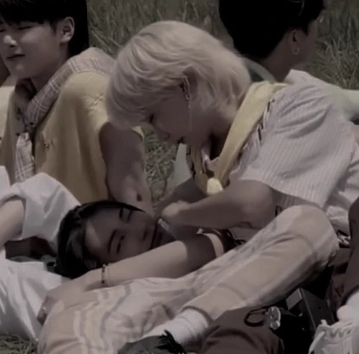 adoptive parents (hyunlix) thumbnail