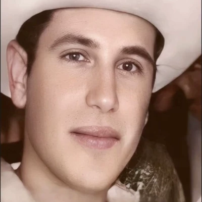 Iván Archivaldo Guzmán Salazar thumbnail
