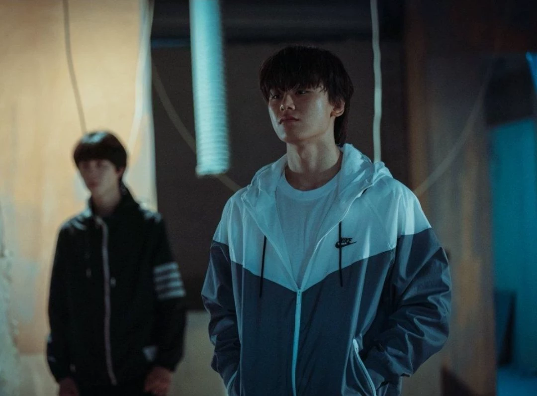by Wooyoung thumbnail
