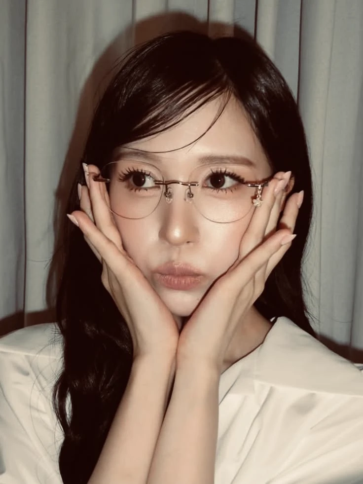 Myoi Mina  thumbnail