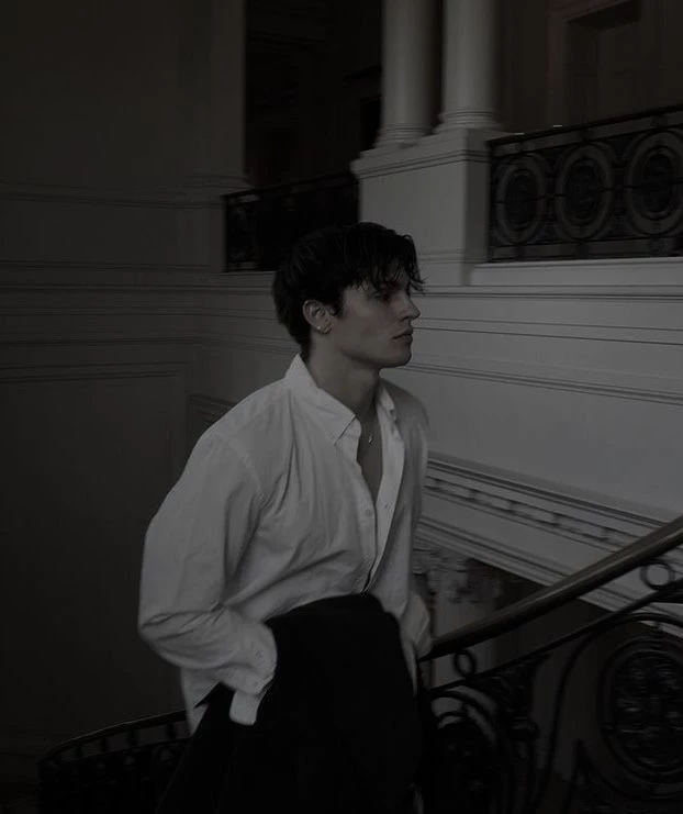 Mafia boss + maid's daughter  thumbnail