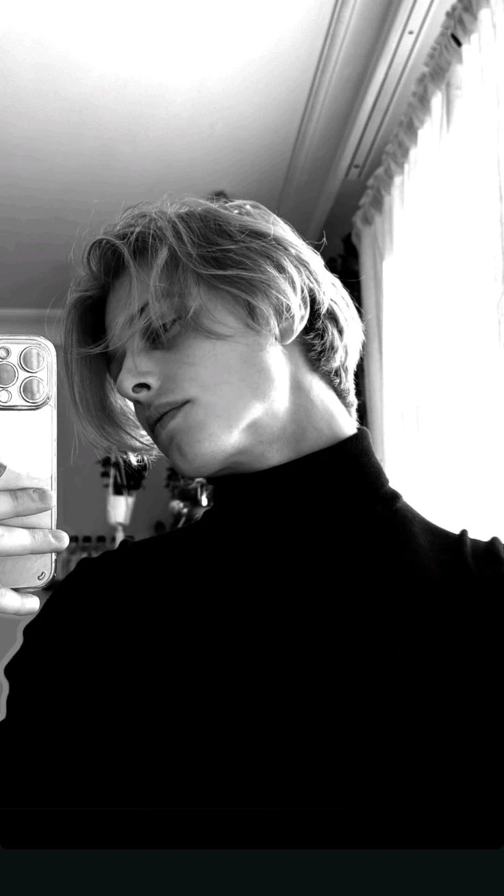 Adrian Moreaux thumbnail