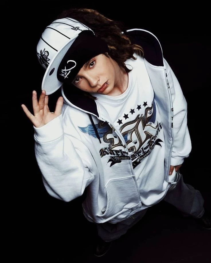 Tom Kaulitz  thumbnail