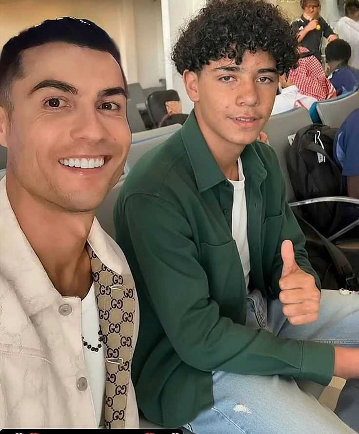 cristiano jr ​​ thumbnail